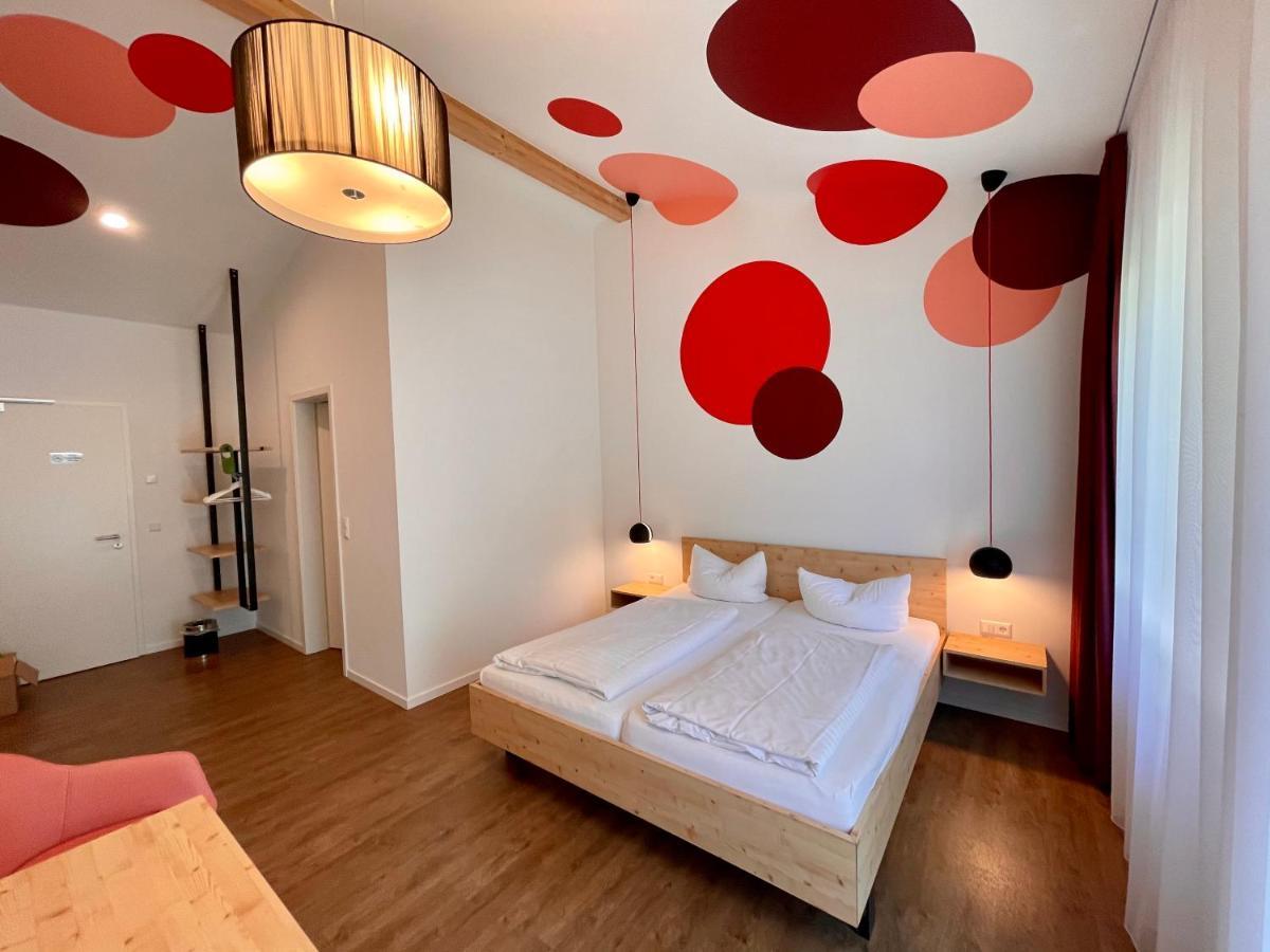 Busses Guesthouse Фрайбург Экстерьер фото
