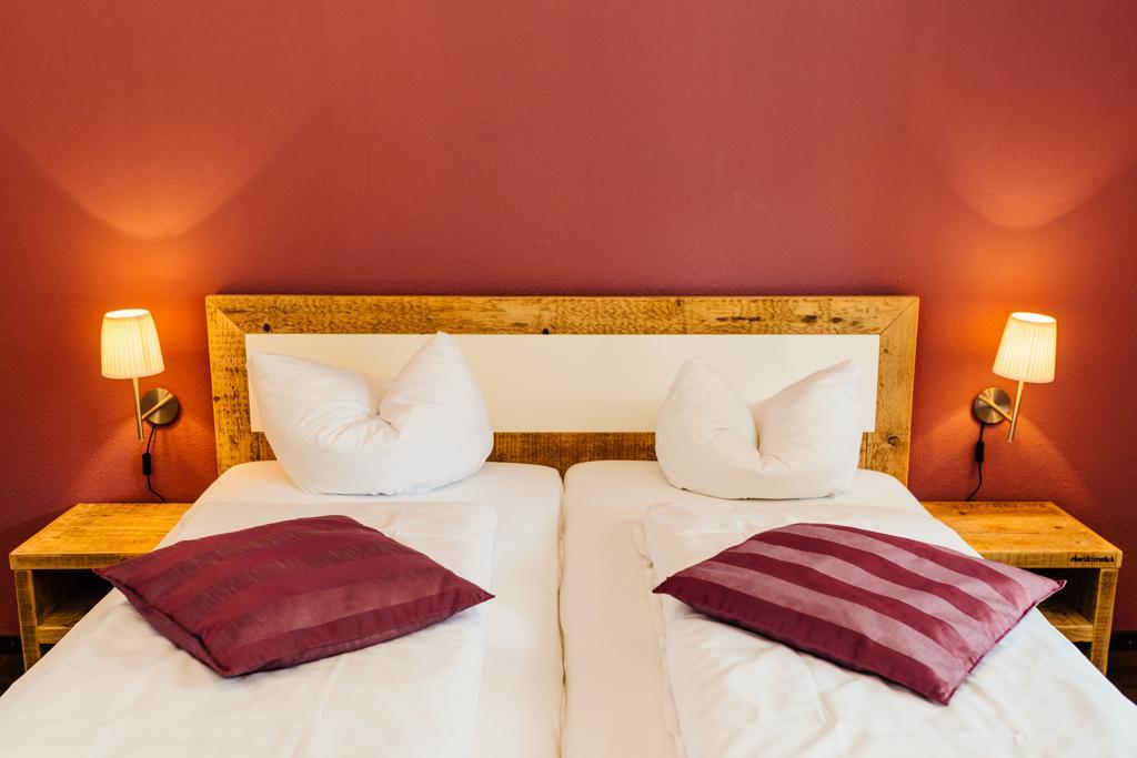 Busses Guesthouse Фрайбург Экстерьер фото